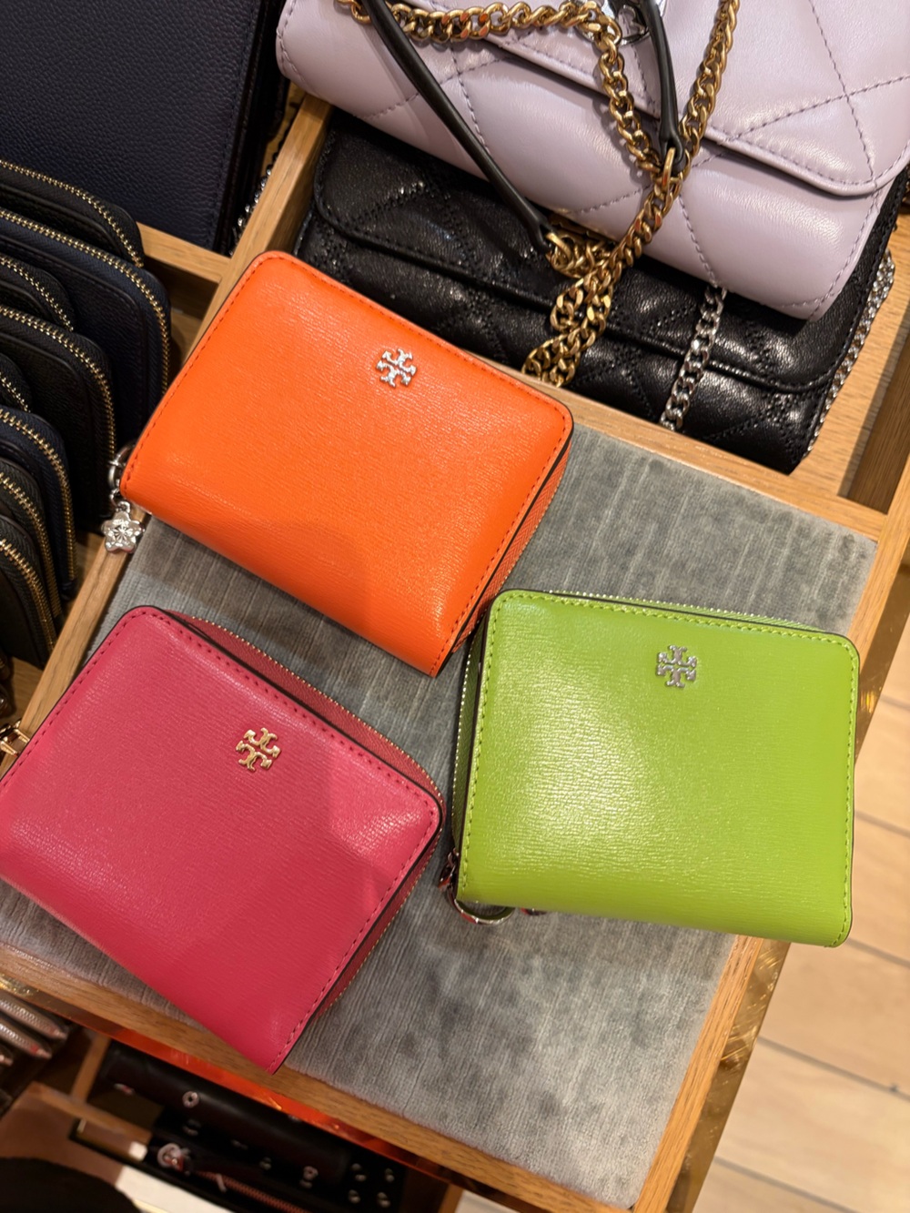 Tory Burch Small Leather Zip Card jHolder in , Orange & Lime new